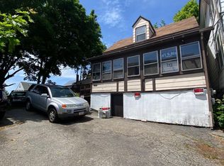 68 Green St, Biddeford, ME 04005