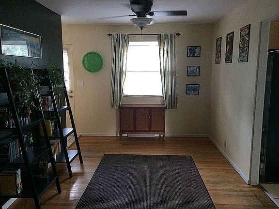 5th image of 1205 N Ironwood Dr