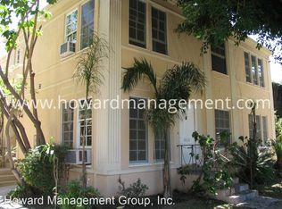 9006 Burton Way, Beverly Hills, CA 90211
