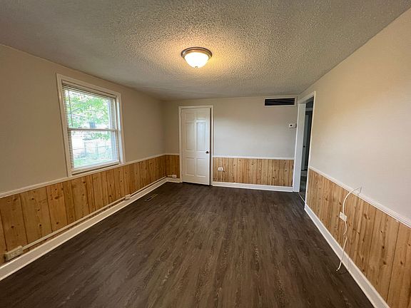 2nd image of 1508 Beechwood Dr