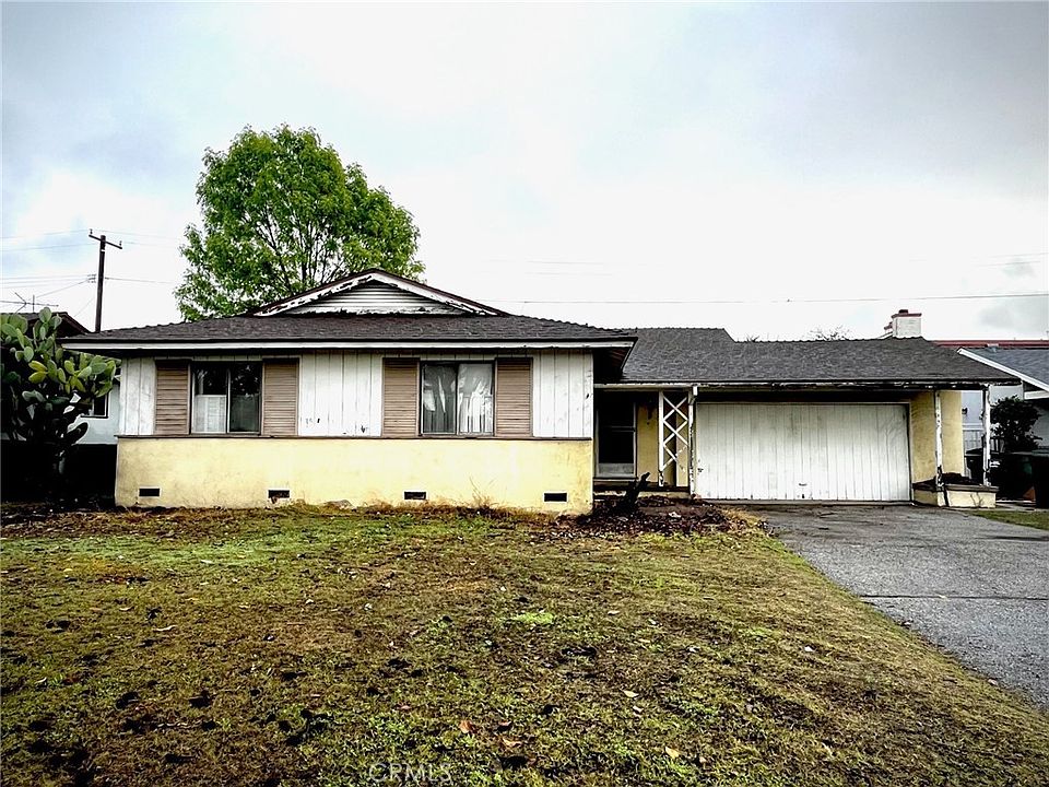 1st image of 138 N Morada Ave