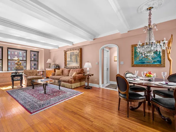 339 East 58th Street image 1 of 14