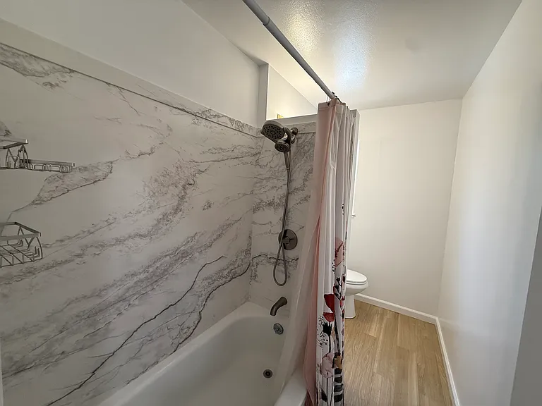 1260 Radcliff Ln — Photo 13