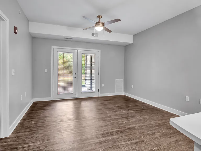 9150 Transit Rd — Photo 40