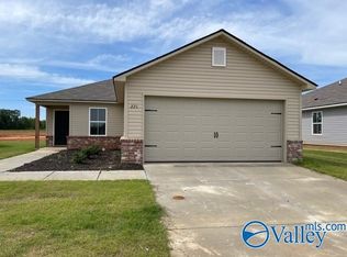 221 Shannan St SW, Decatur, AL 35603