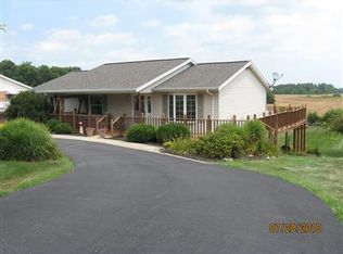 1390 Leon Dr, West Alexandria, OH 45381
