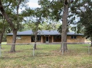 2330 Duroux Rd, La Marque, TX 77568