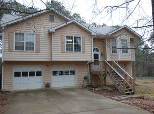 220 Deer Run Dr, Winder, GA 30680