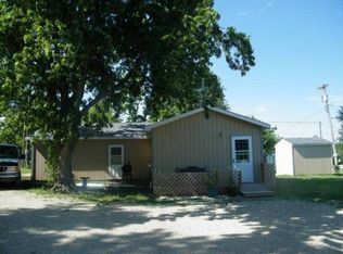 1423 Lincoln Ave, Clay Center, KS 67432