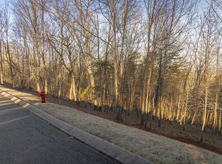 8820 Balata Dr, Ooltewah, TN 37363