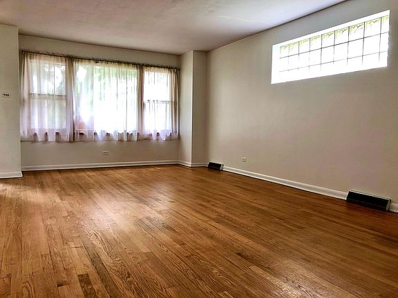 4th image of 5340 W Bloomingdale Ave #2