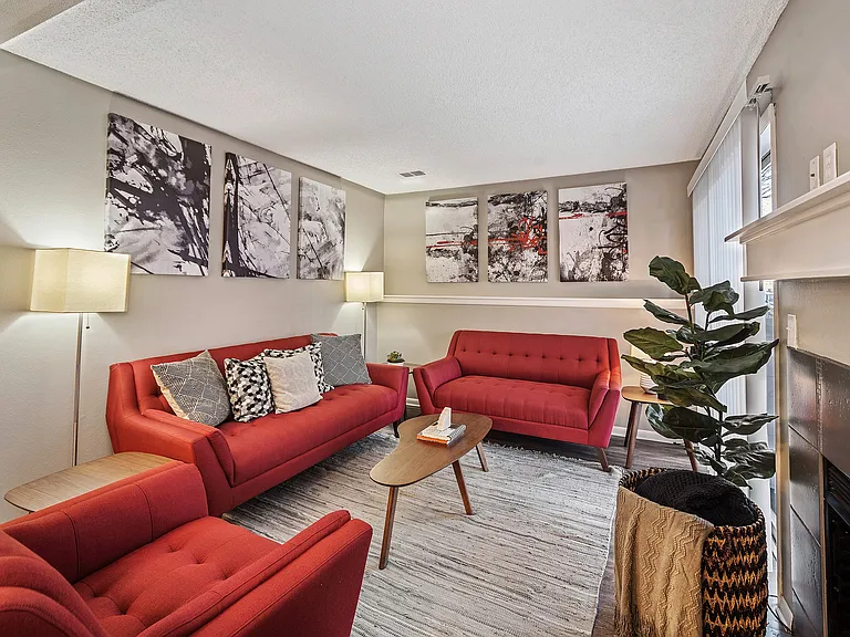 ReNew Foothills — Photo 10