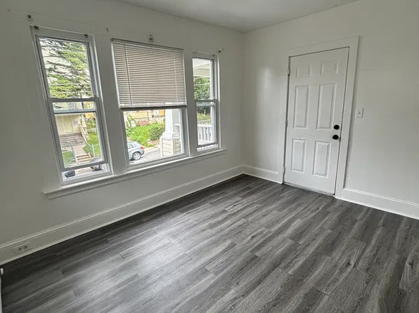 36 Giles St #2, Waterbury, CT 06704