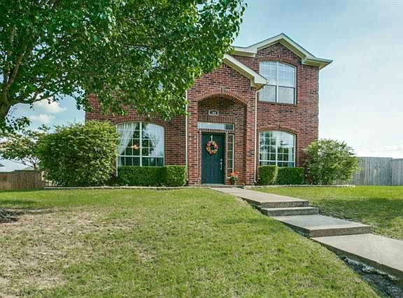 3rd image of 100 Silvercreek Dr