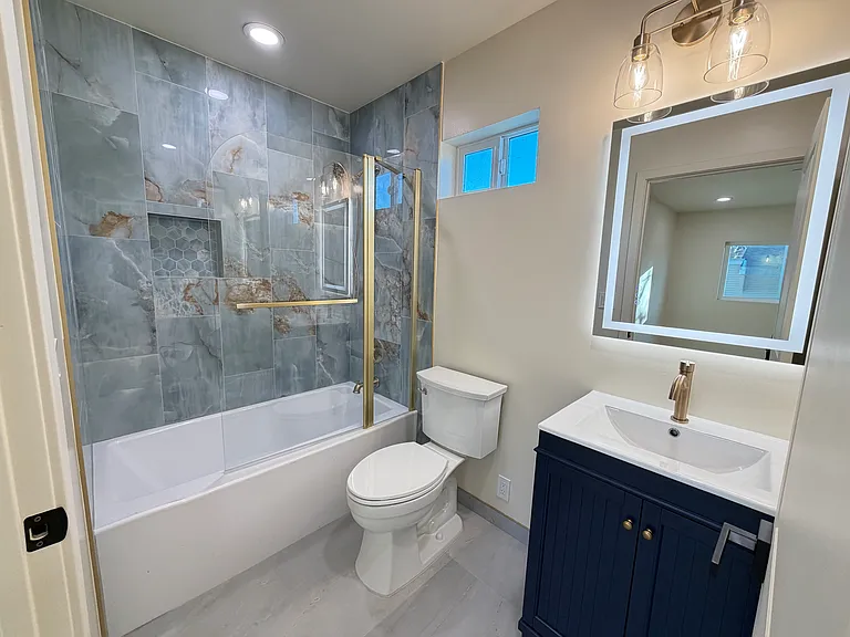 9947 Columbus Ave — Photo 18
