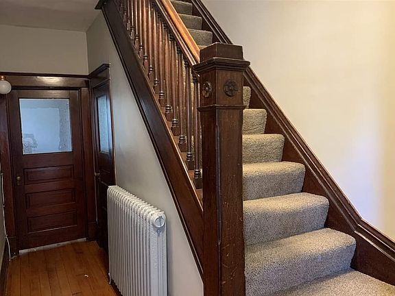 4th image of 501 1/2 N 5th St #501