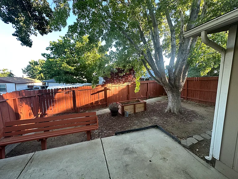 1500 Ellendale Ct — Photo 27