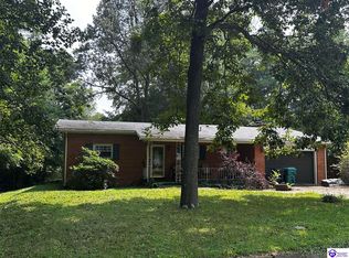 372 Brookwood Dr, Radcliff, KY