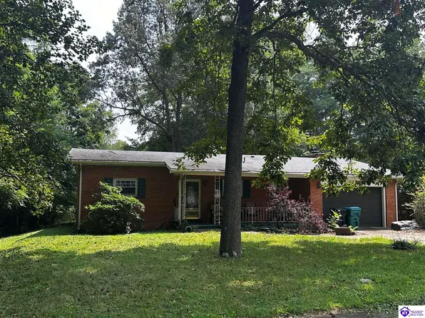 372 Brookwood Dr, Radcliff, KY 40160