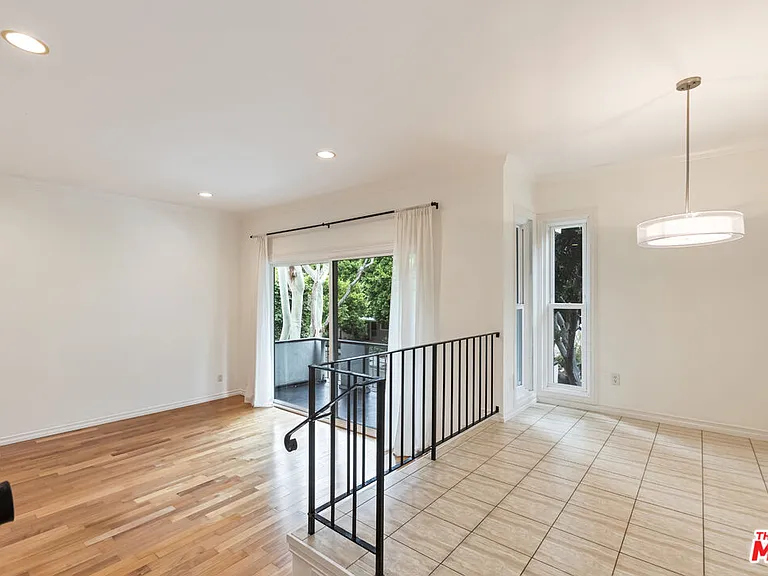 1226 Franklin St #4 — Photo 20