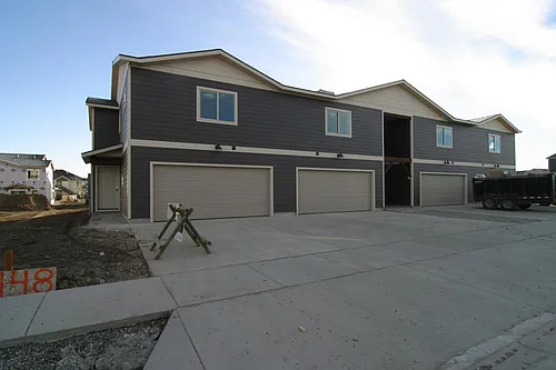 1148 Forestglen Dr Photo 1