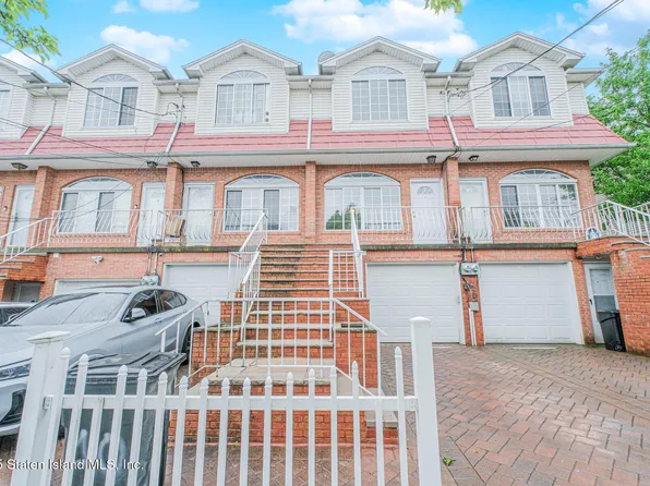 12 Winston St, Staten Island, NY 10312