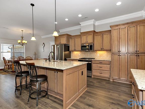 2nd image of 13608 Chapel Hill Ln