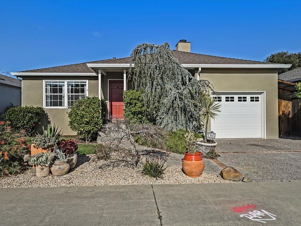 1st image of 3661 Santiago St