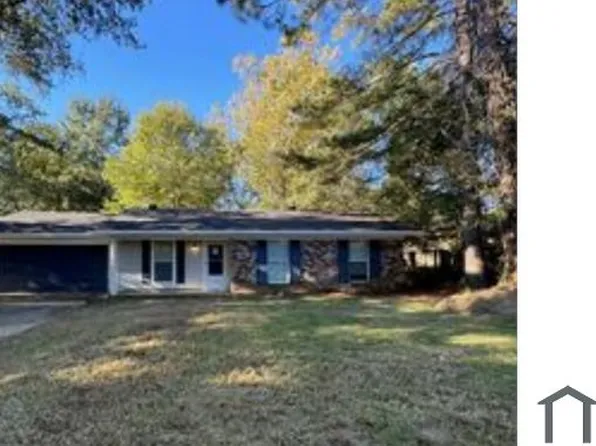 1011 Fairway St, Jackson, MS 39212