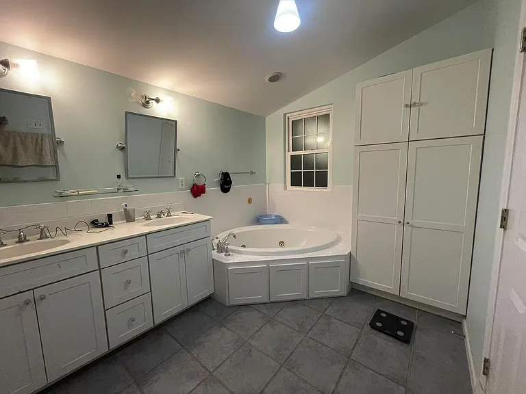 432 Carswold Dr — Photo 24