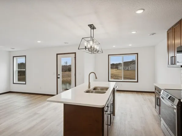 18059 Walnut Cir, Big Lake, MN 55309