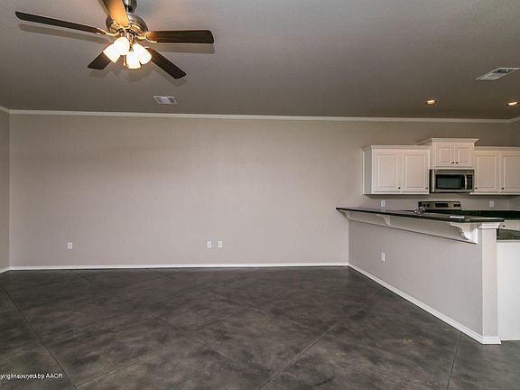 3rd image of 9005 Zoe Dr