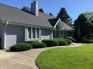 7190 Whippoorwill Ct, Wind Lake, WI 53185