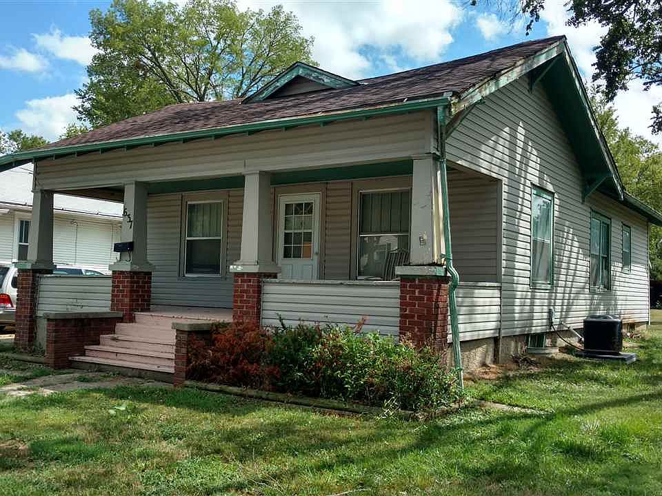 637 W Court St Beatrice NE 68310 Zillow