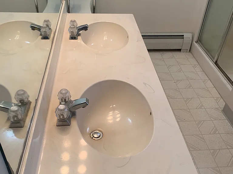 58 Amanda Cir — Photo 17