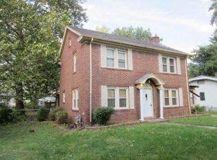 956 E Moore St, Decatur, IL 62521