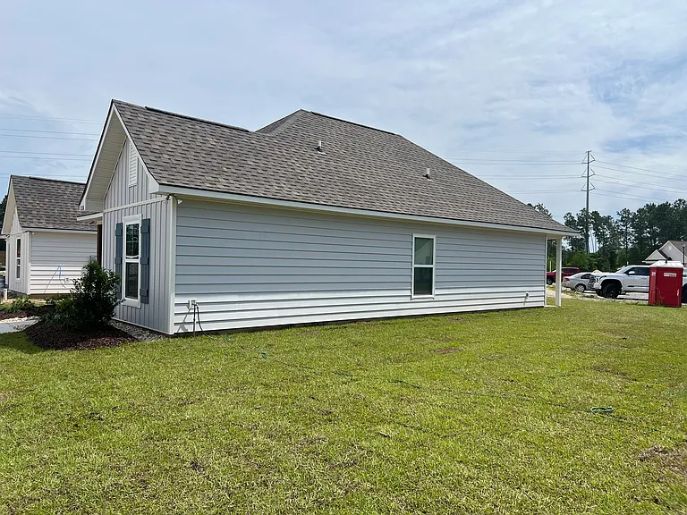 12110 Trophy Ln — Photo 2