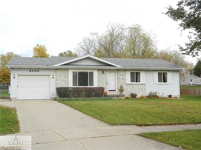 1st image of 2100 Desoto Dr