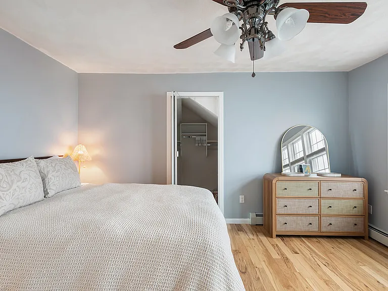 129 Wilson Rd — Photo 16