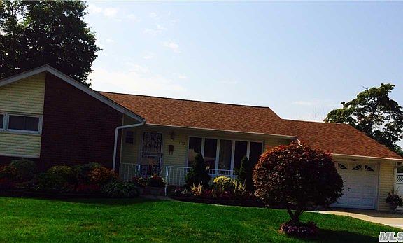 2nd image of 1212 Birch St
