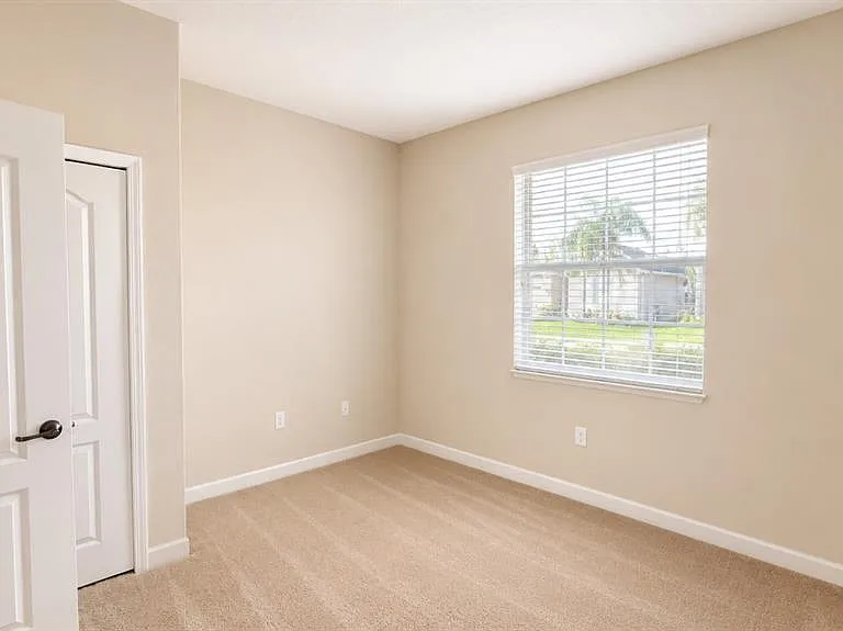 5230 Cortland Dr — Photo 30