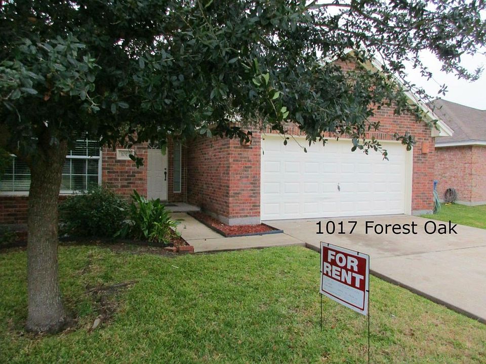 1st image of 1017 Forest Oak Dr