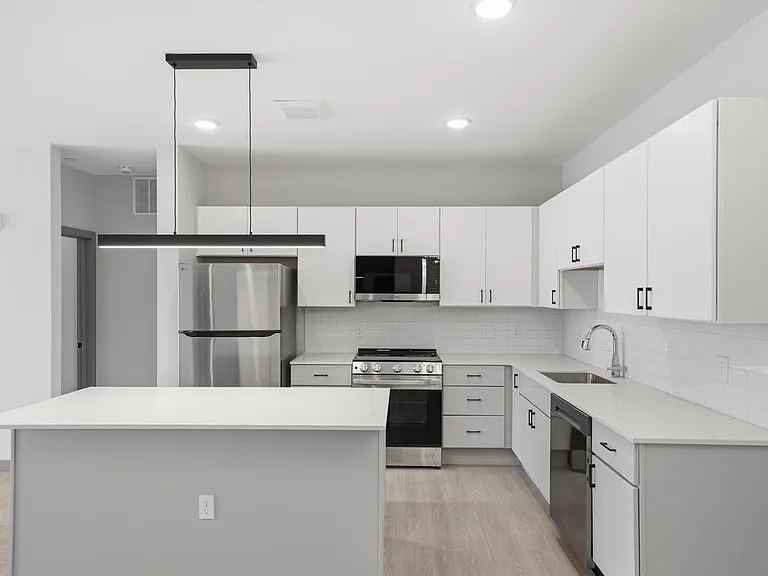 C1 Kitchen with Island