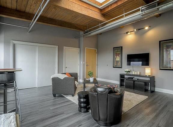 3rd image of 609 Central St APT 1510