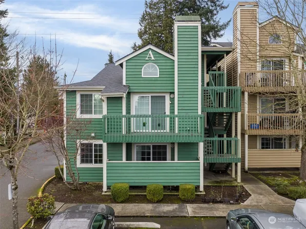 22700 30th Avenue S #A102, Des Moines, WA 98198