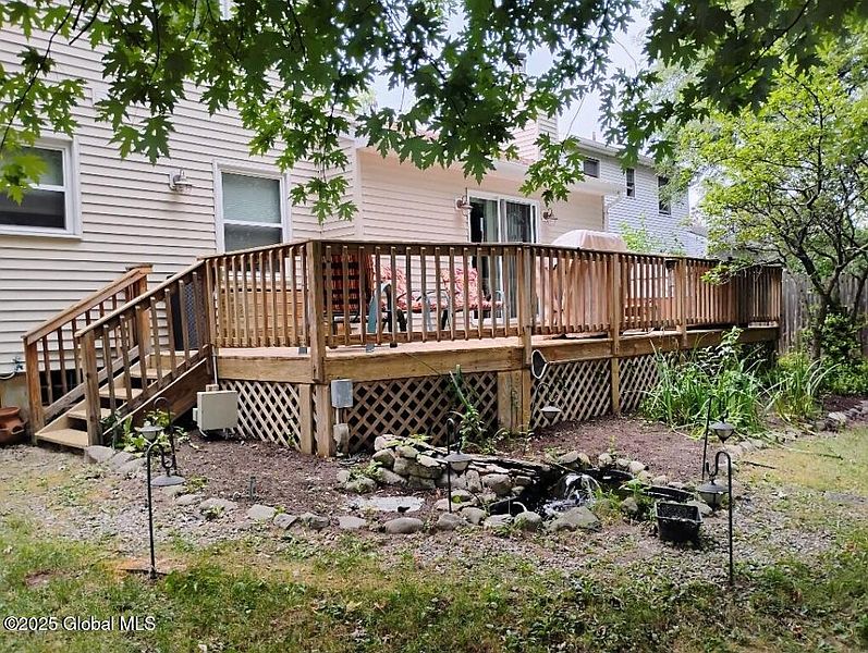 5th image of 131 Van Rensselaer Boulevard
