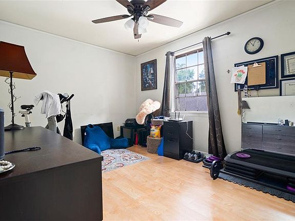 5th image of 132 Highway Dr #34