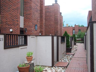 899 N Pearl St APT 24, Denver, CO, 80203