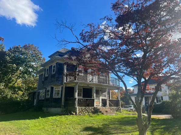 526 Berkley St, Berkley, MA 02779