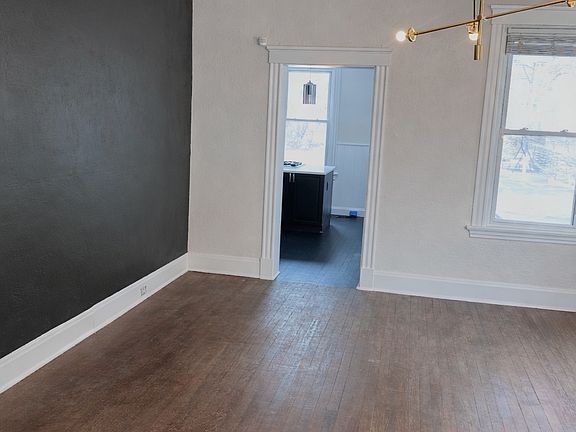 4th image of 4056 Saint Williams Ave #1